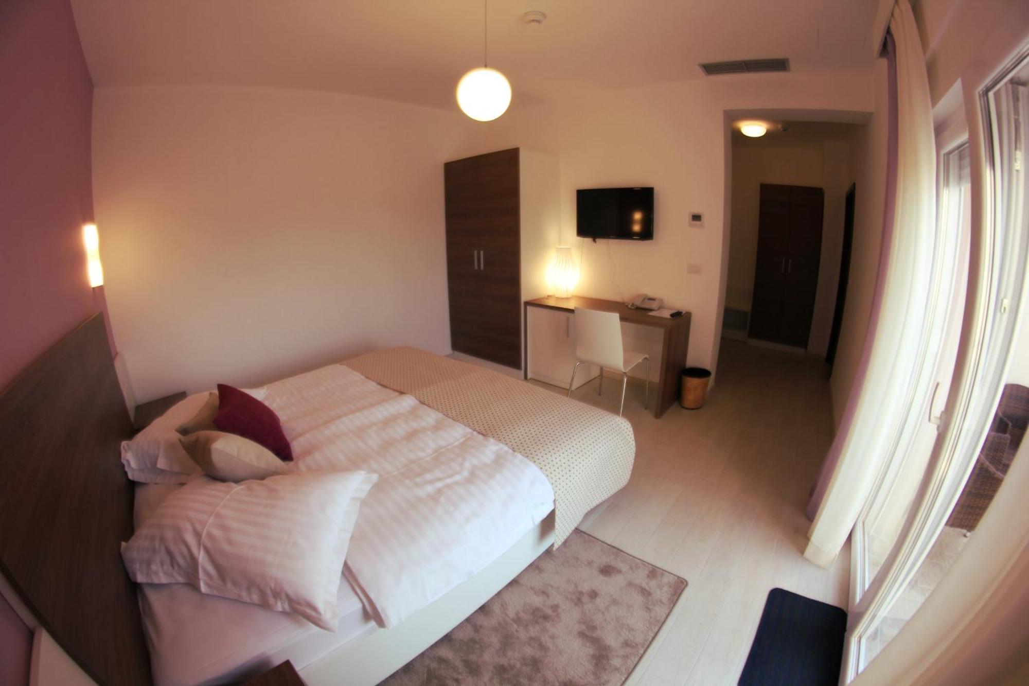 Villa Badi Lovrečica Kamer foto